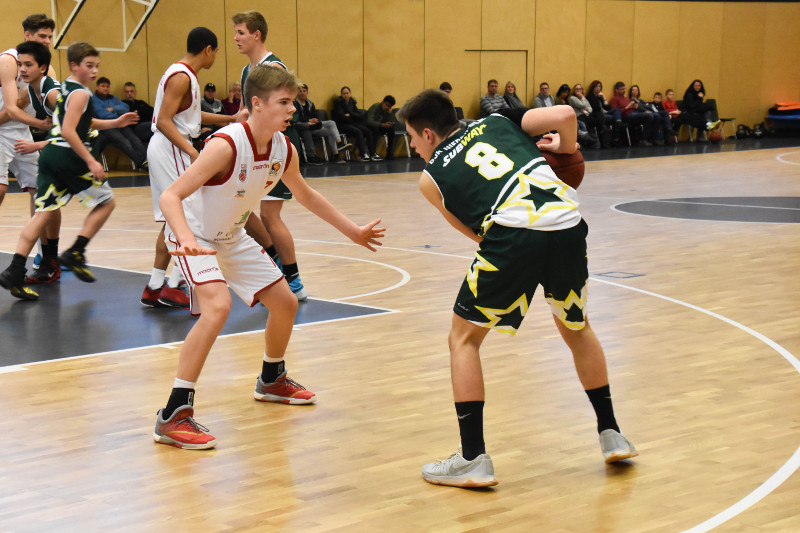 Valentin Brevet (Regnitztal Baskets, weißes Trikot), Copyirght: Brose Bamberg Youngsters