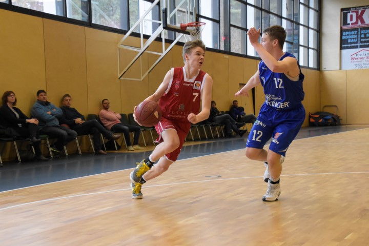 Valentin Brevet (rotes Trikot, Regnitztal Baskets), Copyright: Brose Bamberg Youngsters