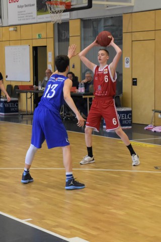 Paul Guck (rotes Trikot, Regnitztal Baskets/JBBL), Copyright: Brose Bamberg Youngsters