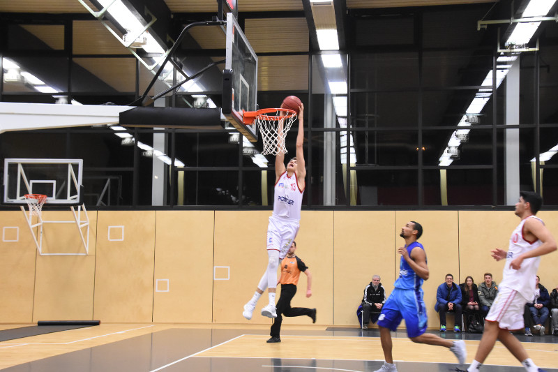 Henri Drell (Regnitztal Baskets) beim Dunk, Copyright: Brose Bamberg Youngsters